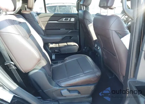 2025 Ford Explorer Platinum z USA, uszkodzony, nr VIN 1FMUK8HHXSGB61269